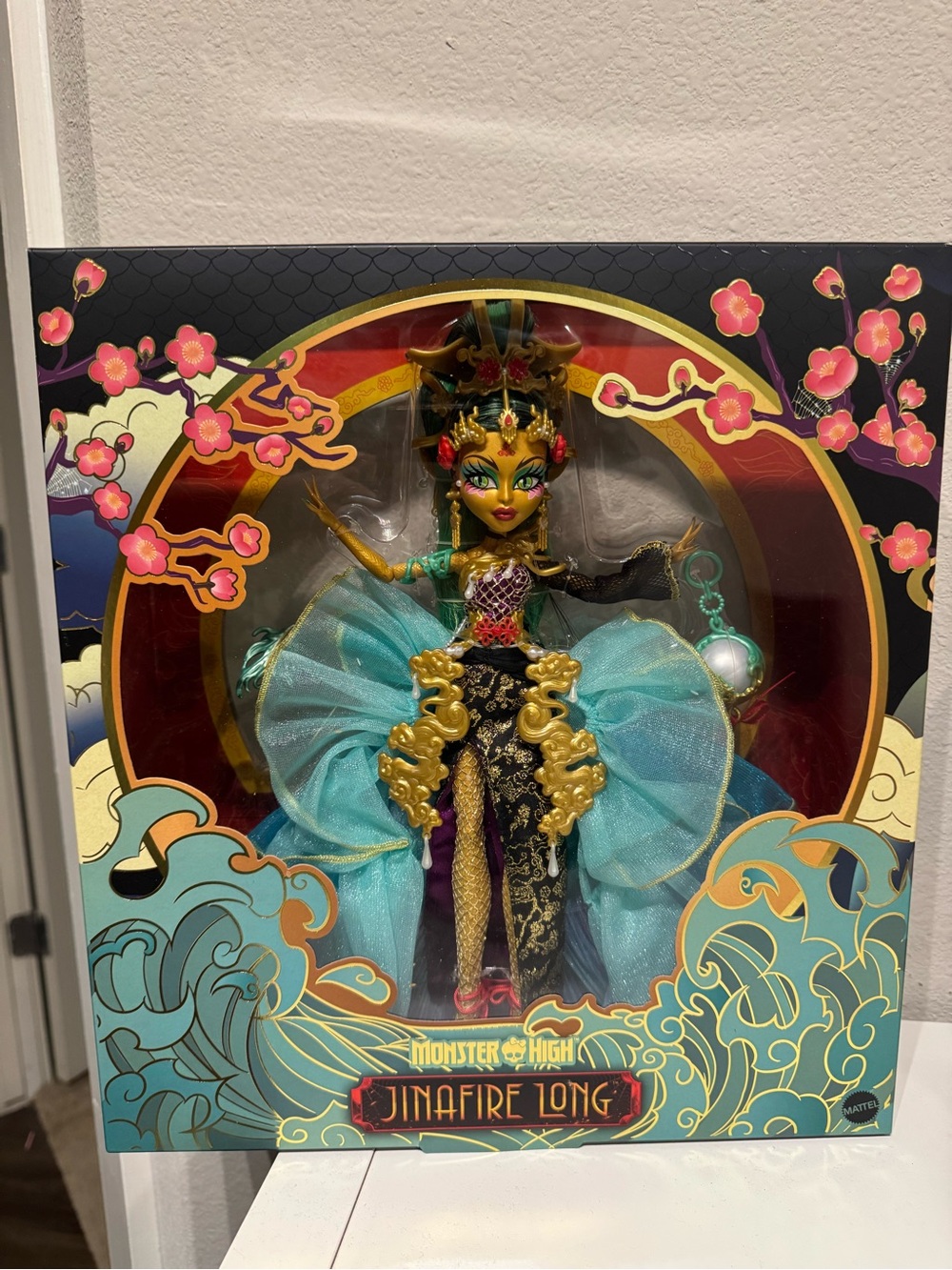 monster high Jinafire Long Teal and Gold Doll